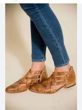 New BefStu Brittany Woven Leather Ankle Sandal in Tan Whiskey Cognac
